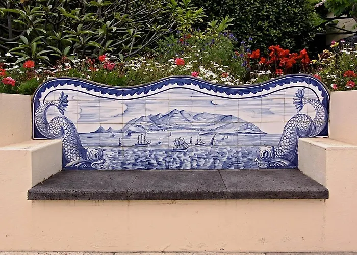 Ourmadeira - Loja Da Lenha, Charming Φουνκάλ